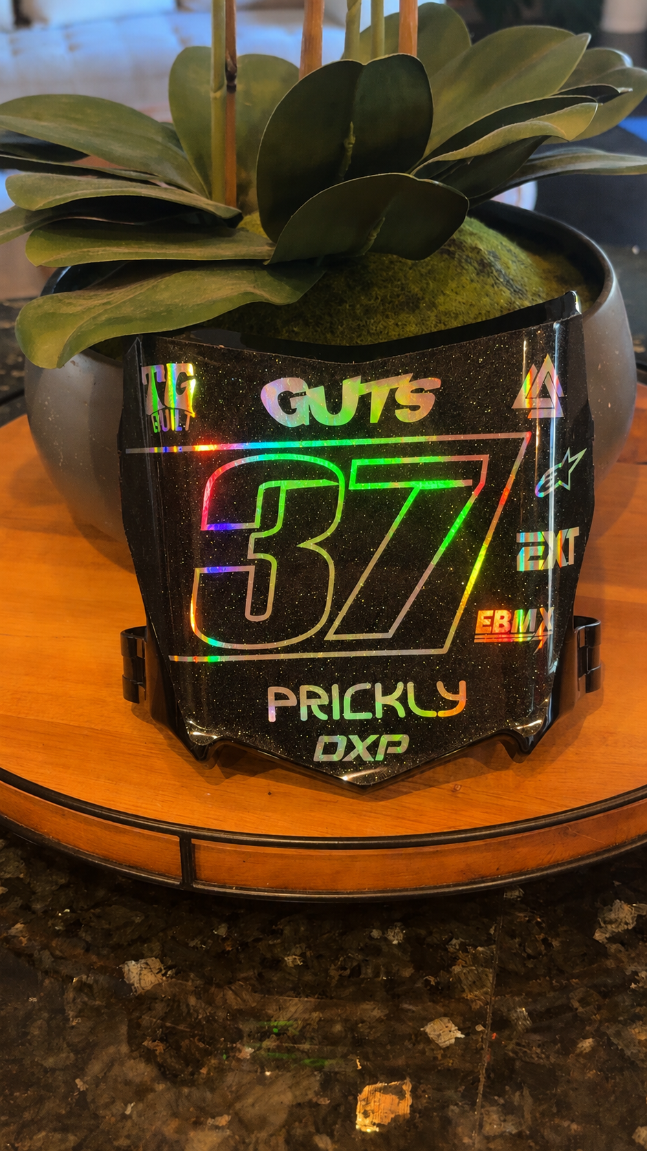 moto cuts decal